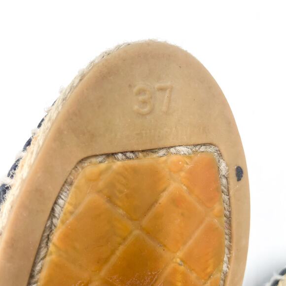 Chanel CC Espadrille Flat Gray Suede Leather Cap Toe Slip On‎ Sz 37 / 7 - Picture 14 of 14